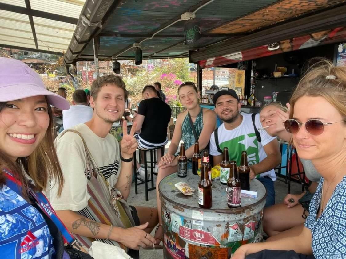 Serrania Hostal Medellín Exteriör bild